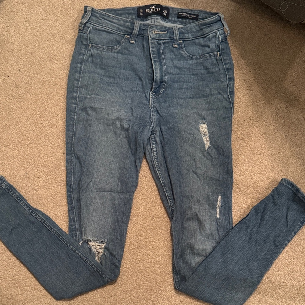 Hollister Women's Distressed Denim High Rise Jean